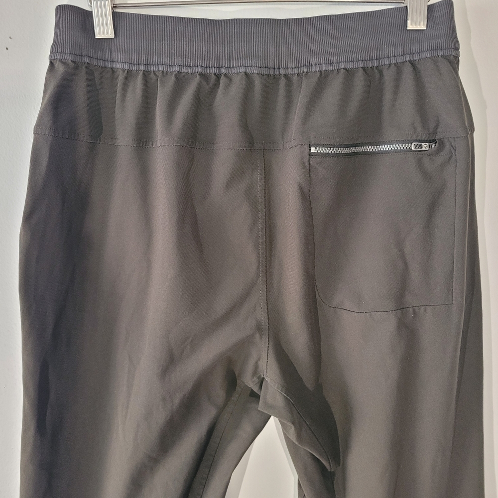 Lululemon ABC Jogger Medium Dark Olive Active Mens Casual Pant Warpstreme - Picture 7 of 12
